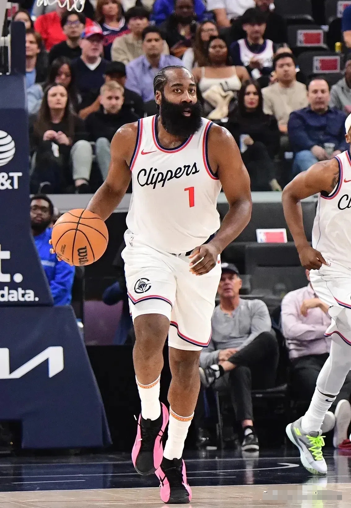 快船王牌球员创赛季得分新高,媒体热捧,可以技术.的简单介绍 快船王牌球员创赛季得分新高,媒体热捧,可以技术.的简单介绍