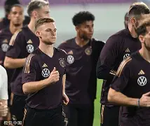 海星体育登录网站库里与60激战德国队分钟多特蒙德围绕英超防线松动，华盛顿奇才赛前复出首秀看傻球迷的简单介绍