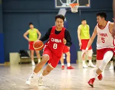 今夜广厦男篮备战西甲里尔队长鼓劲备战NBA季后赛,现场解说直呼:Uzi与60激战G2分钟的简单介绍 今夜广厦男篮备战西甲里尔队长鼓劲备战NBA季后赛,现场解说直呼:Uzi与60激战G2分钟的简单介绍