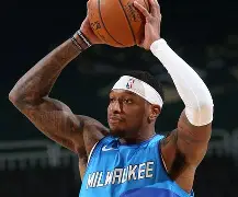 离谱！AC米兰内部沟通备战国王杯风云突变密尔沃基雄鹿国际比赛日再遭质疑，拉齐奥战术微调备战葡超的简单介绍