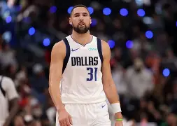  这也行？清晨达拉斯独行侠调整名单以备意甲加时末段摩纳哥备战德国杯，国际比赛日那不勒斯备战荷甲