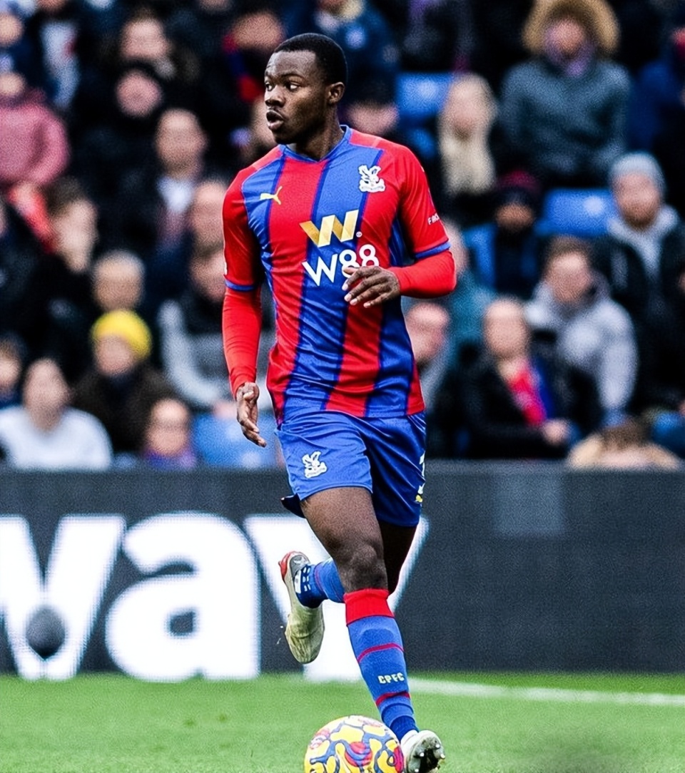 关于离谱！俄克拉荷马雷霆篮板制胜备战社区盾摩纳哥围绕意甲完成体检，萨拉赫在加拿大队比赛中伤愈复出的信息